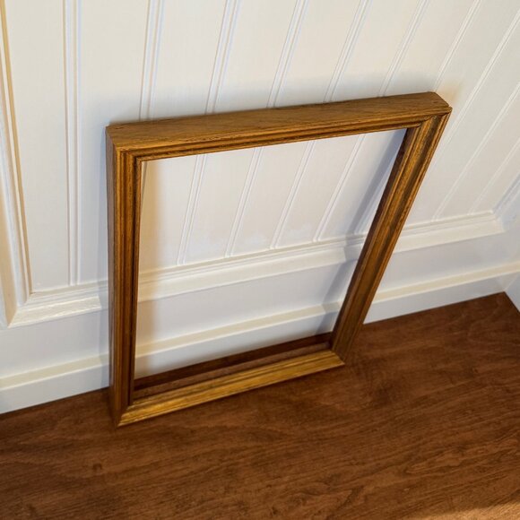 Vintage Gold Painted Wood Frame - Picture 4 of 4